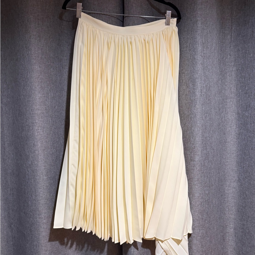 Asymmetrical Butter Yellow Pleated Skirt